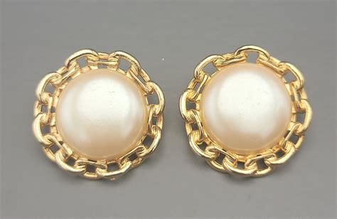 paolo gucci clip on earrings pearl 14k gold|Paolo Gucci Vintage 80s Gold Tone Round Chain Link Faux .